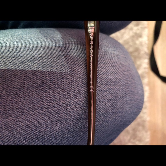 Prada glasses - Picture 4 of 8